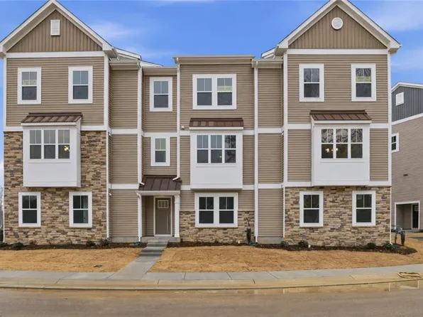 4301 Abercorn Dr #103, Suffolk, VA 23435