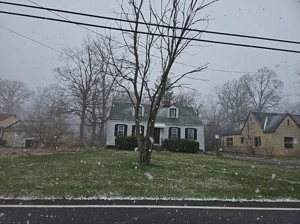 2716 W 25th St, Anderson, IN 46011