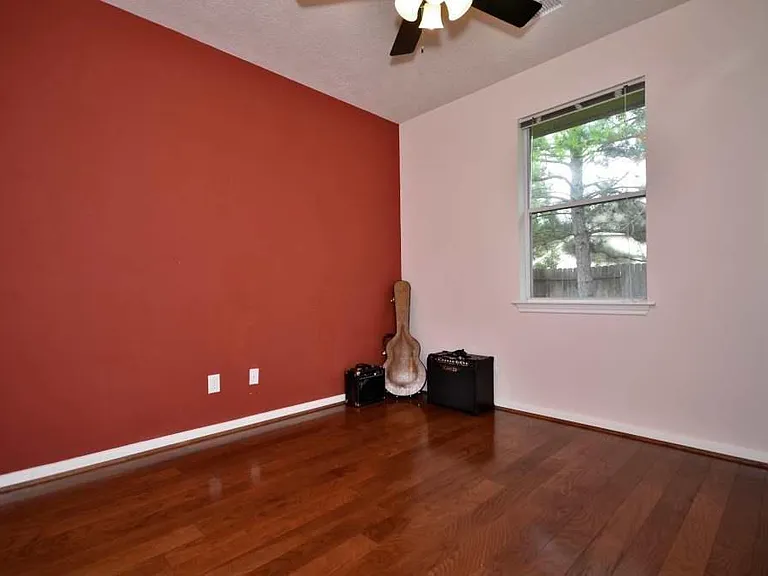 21114 Albany Park Ln — Photo 20