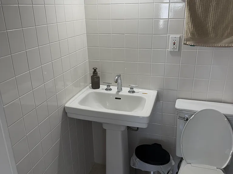 4030 Dalwood Dr — Photo 15