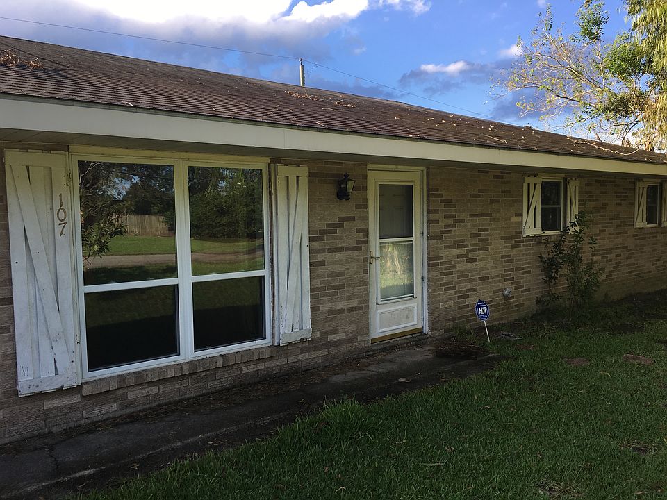 1st image of 107 Lucky St