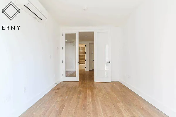 Rented by ERNY LLC | media 27