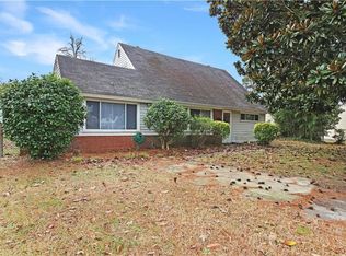 1917 S Lakeland Dr, Norfolk, VA 23518