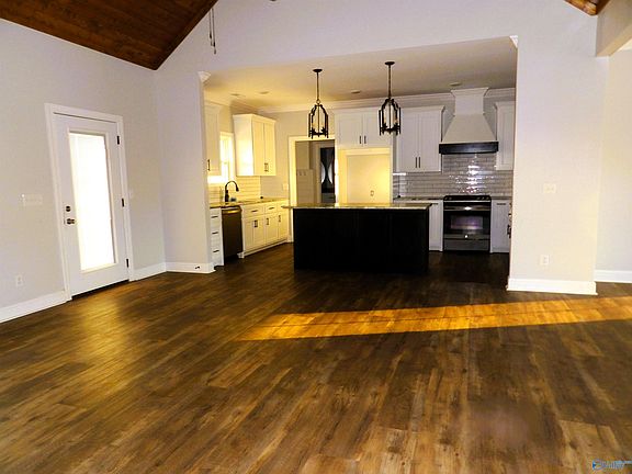 2nd image of 2251 County Road 91