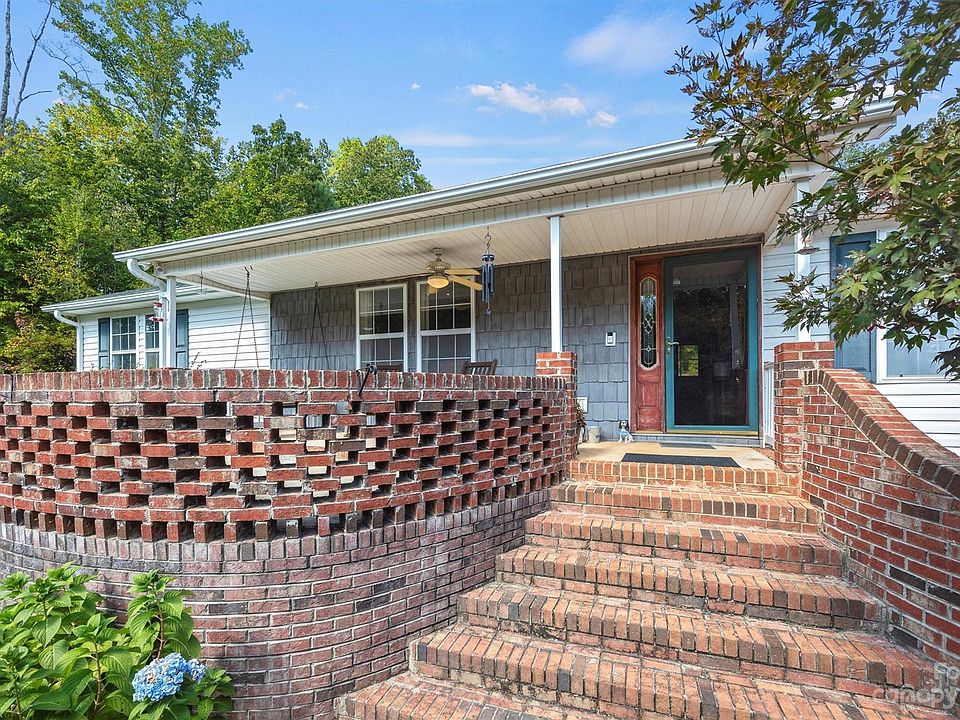 1976 Lawrence Rd, Clover, SC 29710 Zillow