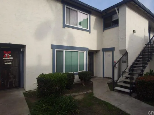 4205 Tiberon Dr, Oceanside, CA 92056