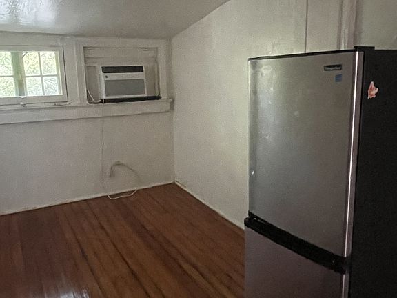 5th image of 7819 Saint Charles Ave #11579731