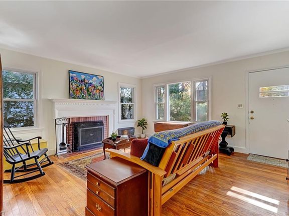 5th image of 2616 Beechwood St