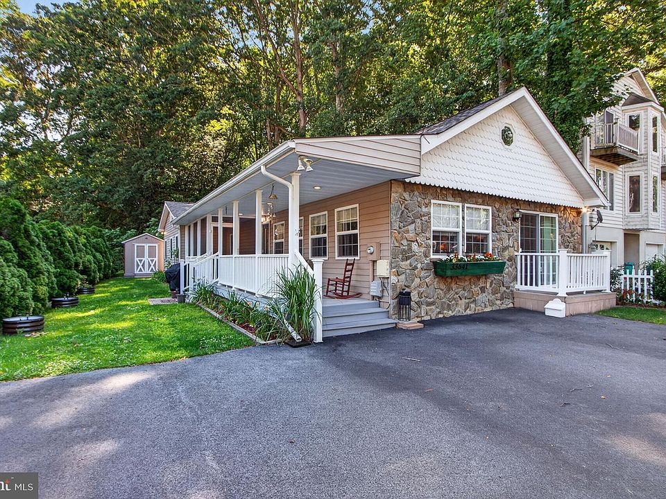 1st image of 33641 Woodland Cir
