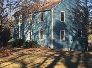 77 Rowell Rd E, Brentwood, NH 03833