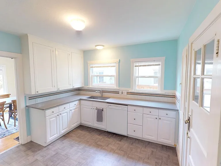 1738 SE 38th Ave — Photo 7