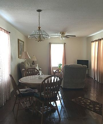5th image of 442 Tulane Dr