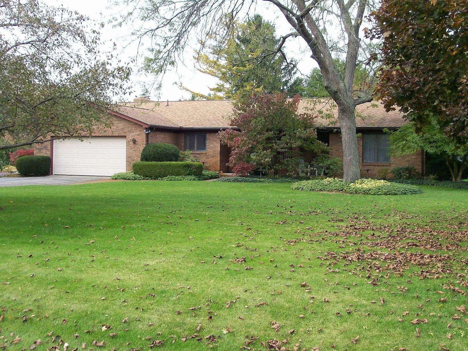 5580 Blue Grass Ln photo 1