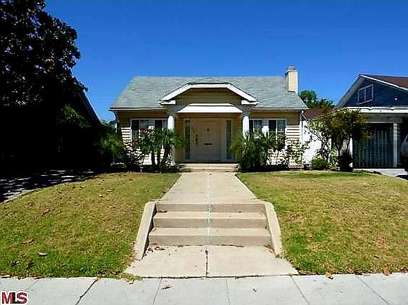 1st image of 207 N Hobart Blvd