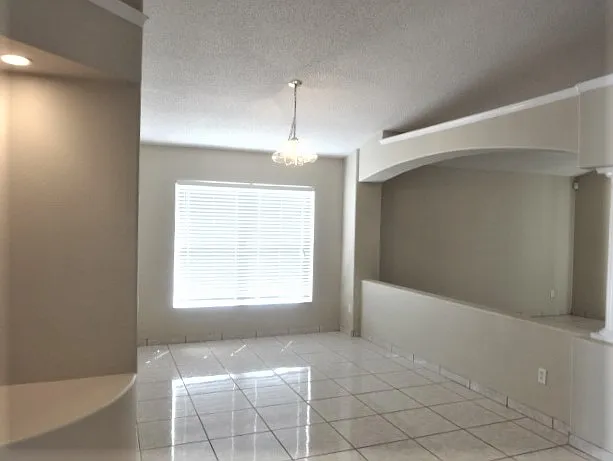 7964 Oakstone Ct — Photo 6
