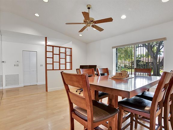 5th image of 5050 SW 120th Avenue