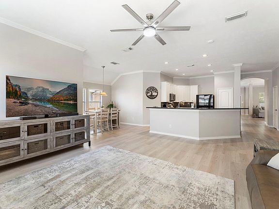 2nd image of 9410 Brackenton Crest Dr