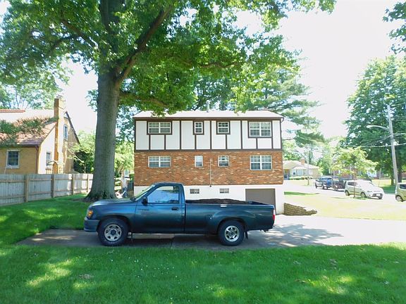 4th image of 1103 Covedale Ave