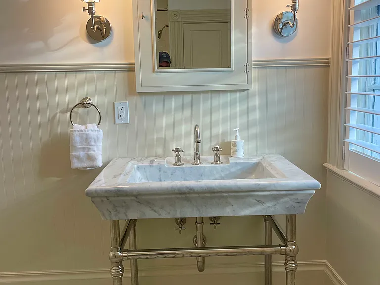 24 Chestnut St #2 — Photo 27