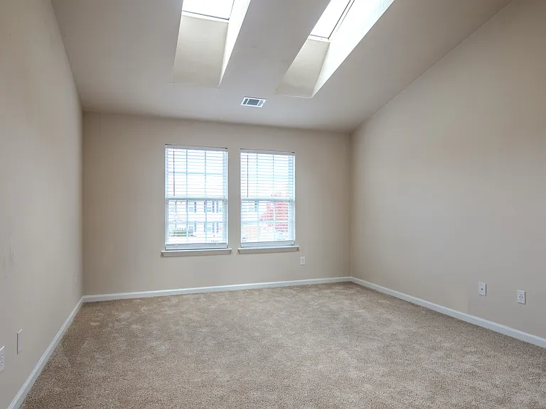 Summer Station Apartments Where Comfort Meets Coastal Living — Photo 166