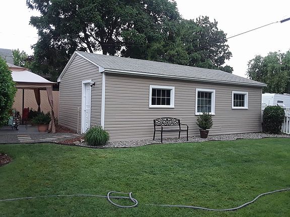 3rd image of 603 S 1st Ave