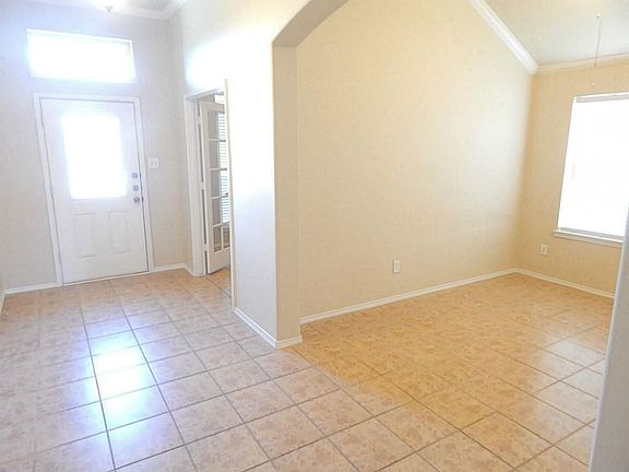 5th image of 21510 Rose Mill Dr