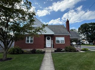 701 W Oak St, Palmyra, PA 17078