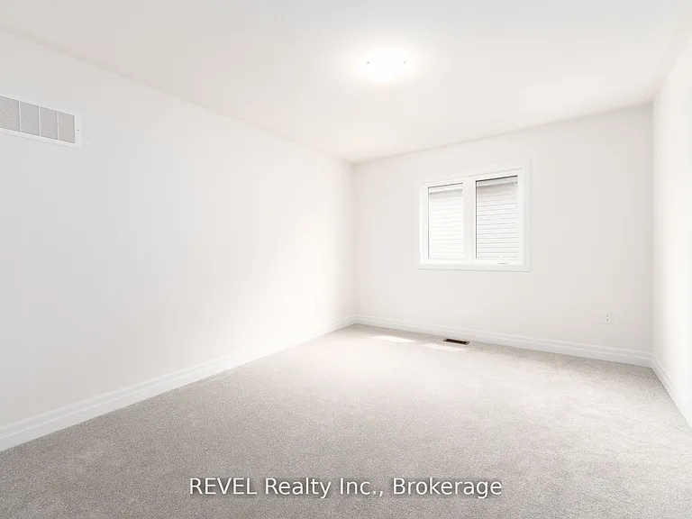 4568 Lyons Pkwy #UPPER — Photo 21