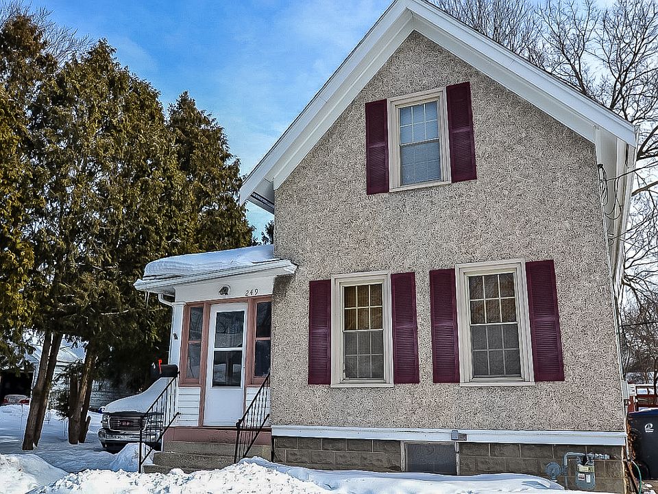 1st image of 249 Waverly Pl