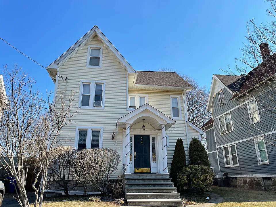 22 Wilton Avenue