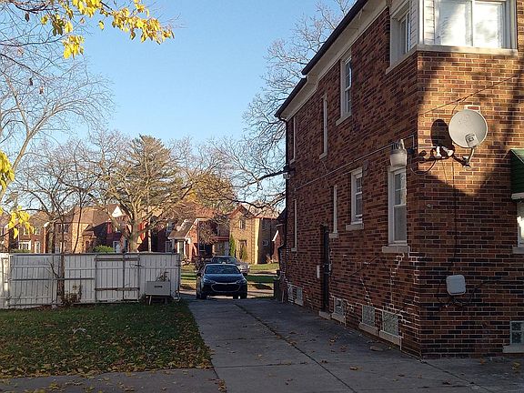 3rd image of 9097B Annapolis St