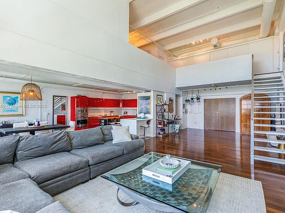 5th image of 1749 NE Miami Ct APT 513