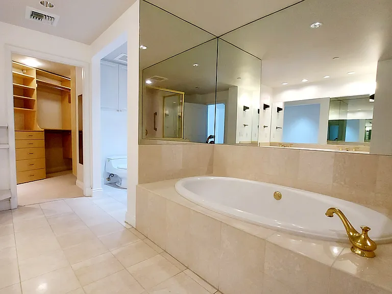 11847 Gorham Ave #201 — Photo 12