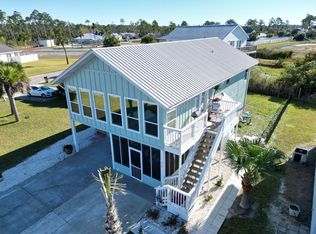 216 Gulf Aire Dr, Port Saint Joe, FL 32456