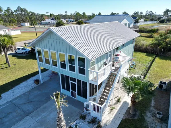 216 Gulf Aire Dr, Port Saint Joe, FL 32456