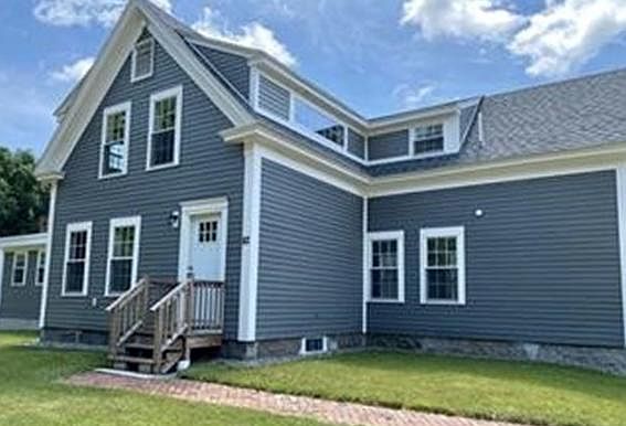 1st image of 82 Mill St