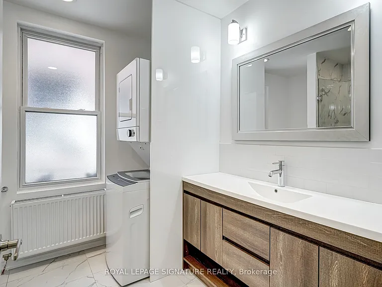 1116 College St #3 — Photo 17