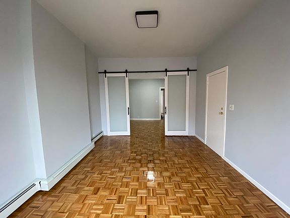 5th image of 861 Macy Pl APT 2