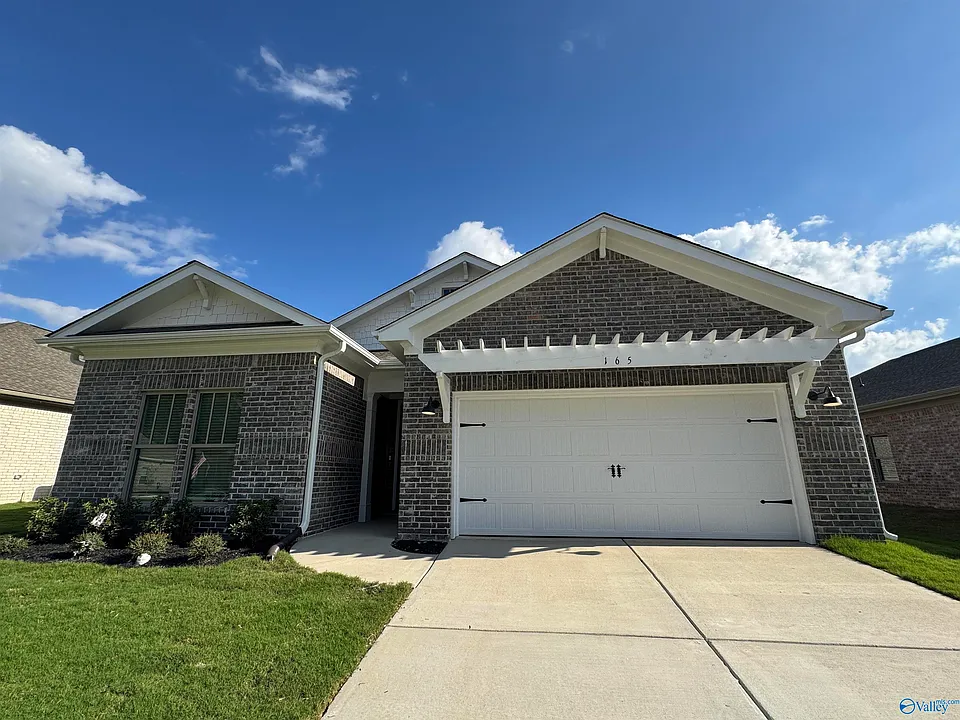 165 Clift Creek Dr