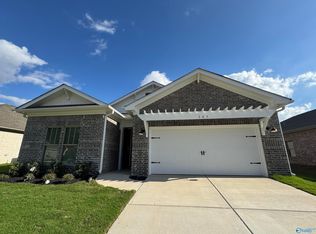 165 Clift Creek Dr, Madison, AL 35757