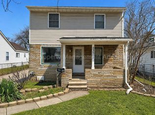 23511 Wellington Ave, Warren, MI 48089