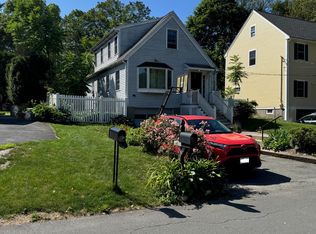 22 Freemont St, Lexington, MA 02421