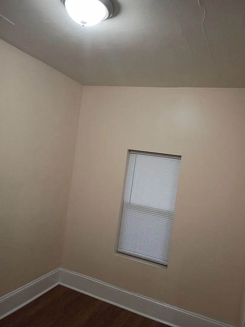 3835 N 11th St Milwaukee, WI 53206 — Photo 2