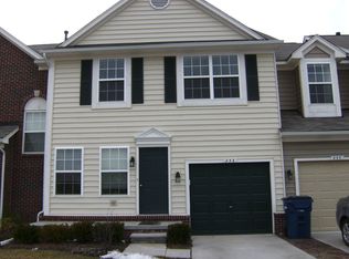 253 Tucker St, Pontiac, MI 48341