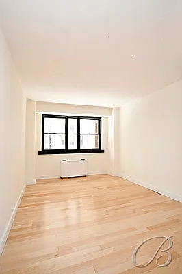 Sold by Bellmarc Realty | media 3