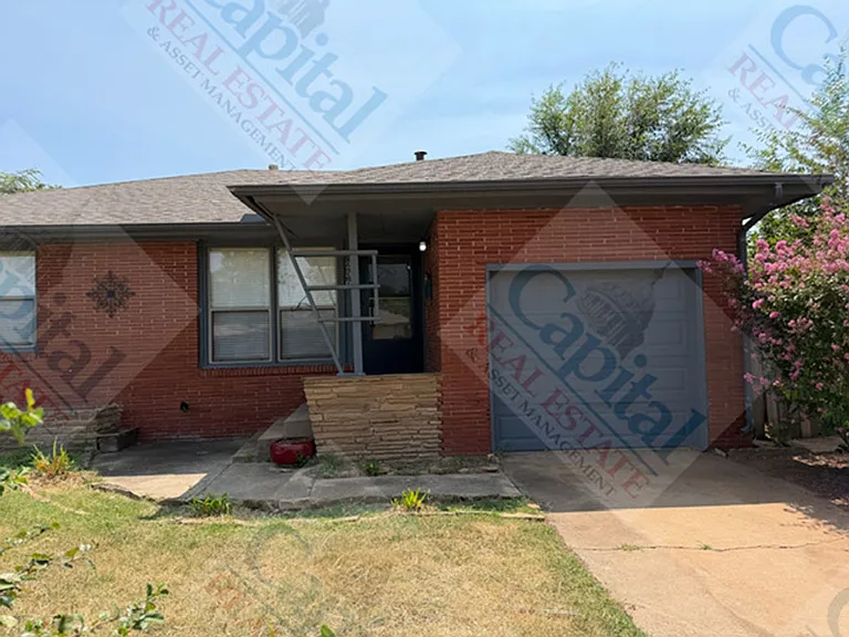 256 E Key Blvd — Photo 2