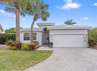 5050 NW 121st Dr, Coral Springs, FL 33076