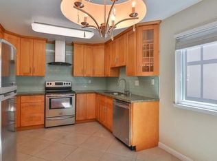 33 Park Rd APT 8, Burlingame, CA 94010