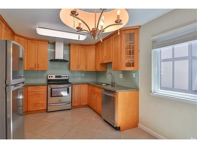 33 Park Rd APT 8 photo 1