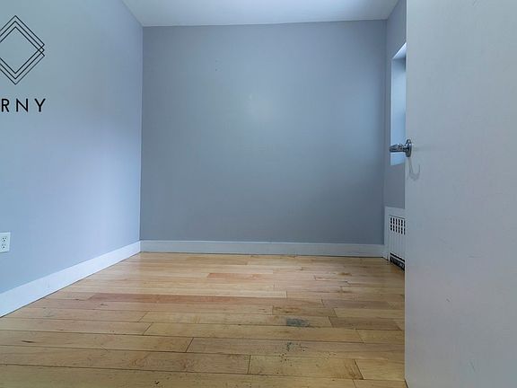 3rd image of 415 Chauncey St #A1